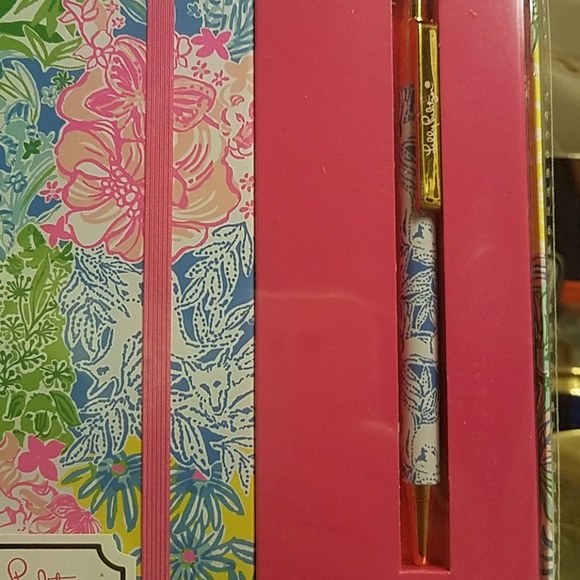 LILY PULITZER check to check journal and pen - Picture 3 of 4